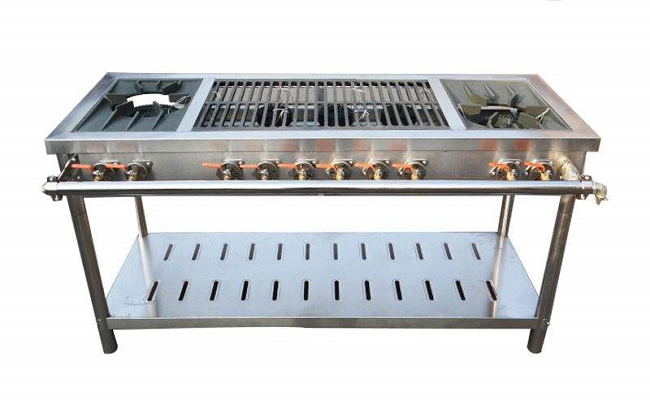 Bếp nướng gas được trang bị núm điều chỉnh nhiệt độ độc lập và đầu đốt gas