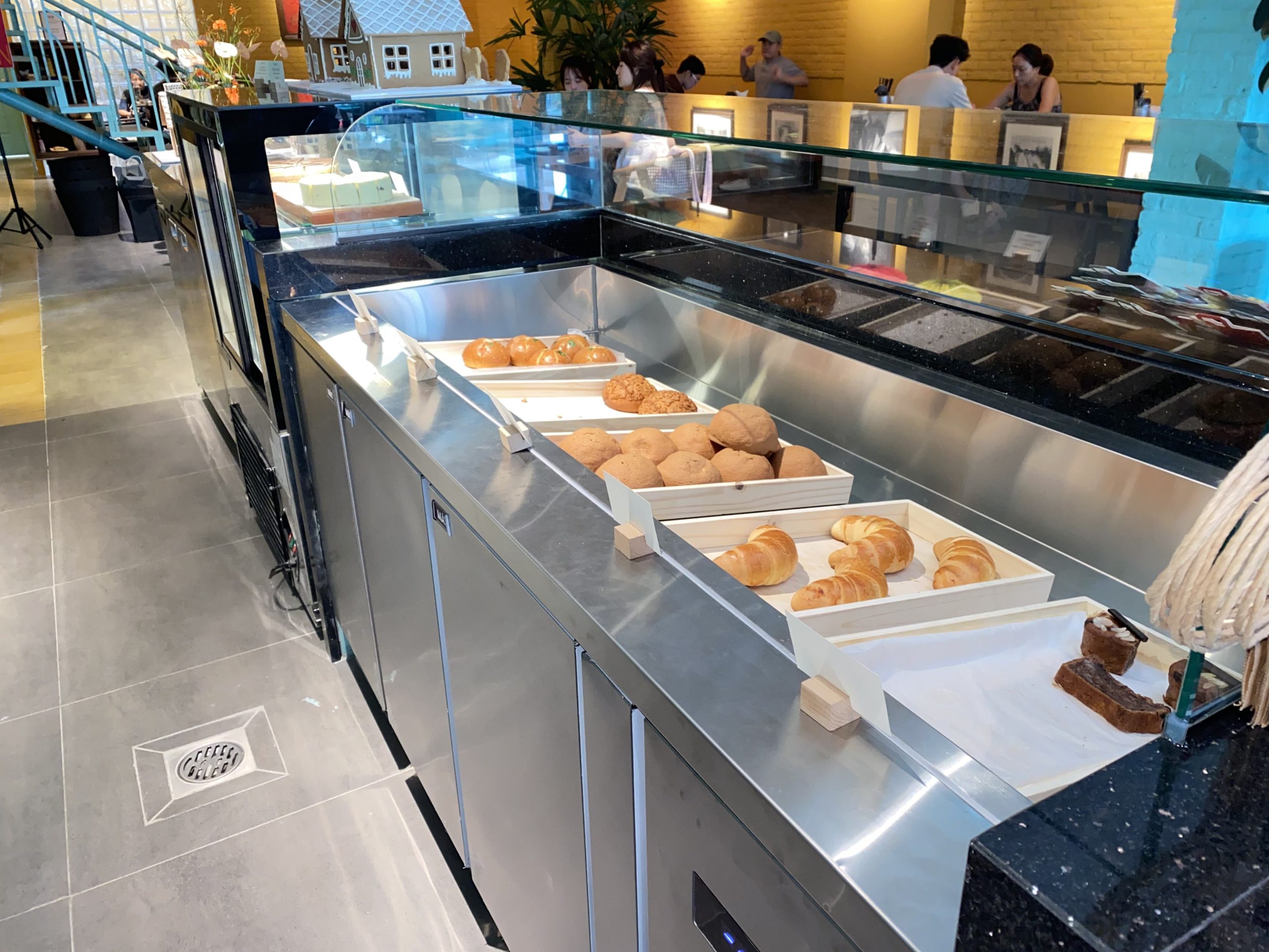du-an-quay-bar-san-vuon-va-khu-bep-banh-bui-cafein-ngo-quang-huy