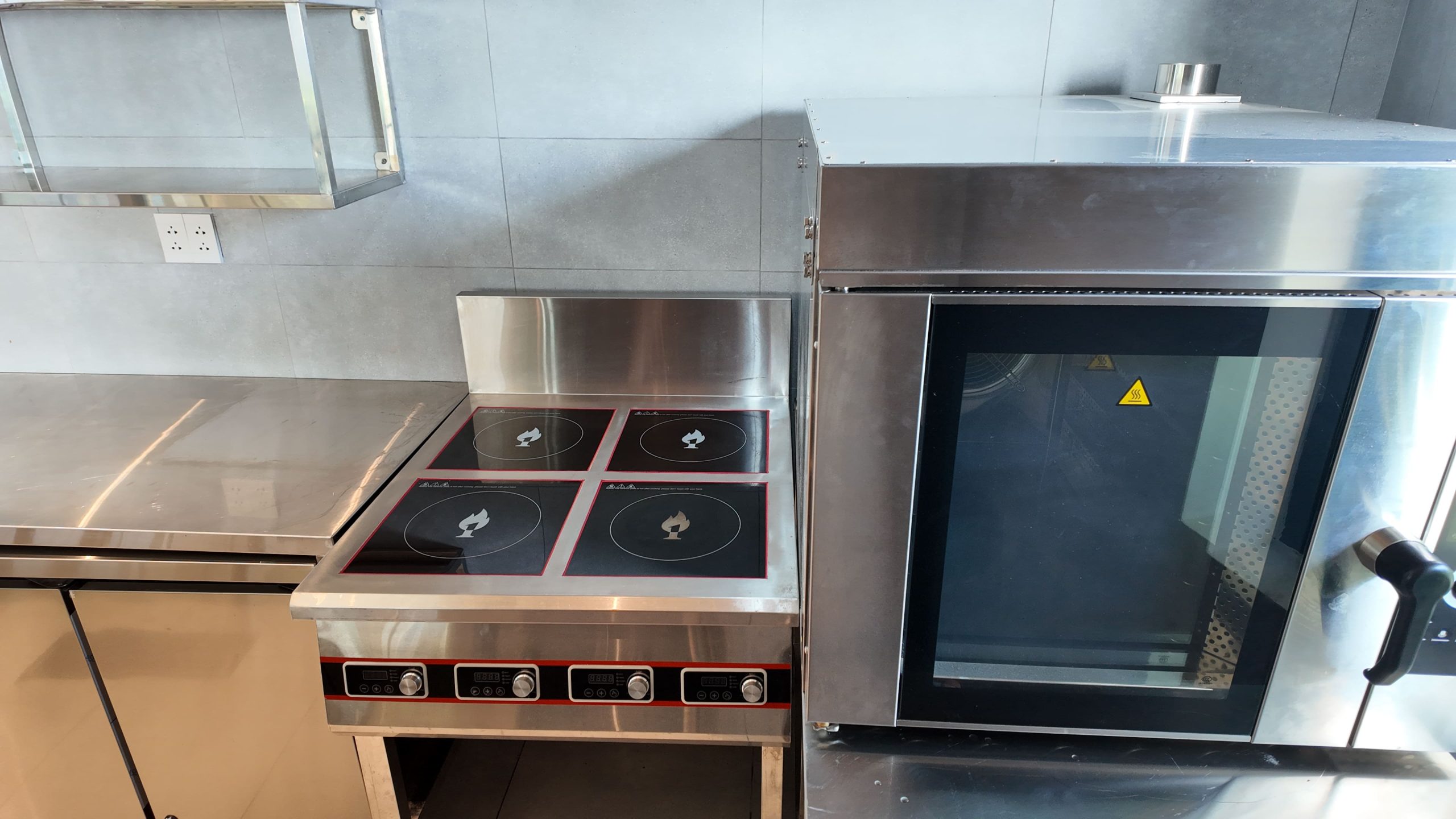 du-an-bep-cho-nha-hang-au-cocoa-kitchen-tai-quan-1